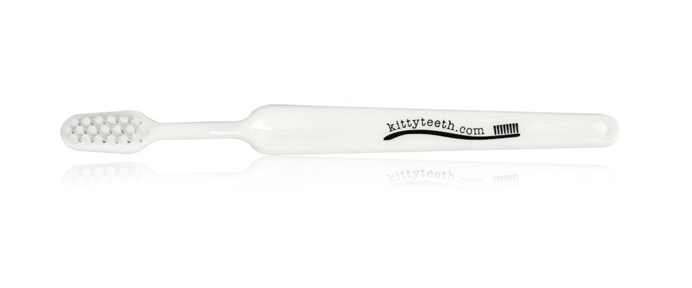 Dog & Cat Toothbrush, Small Brush Head D492
