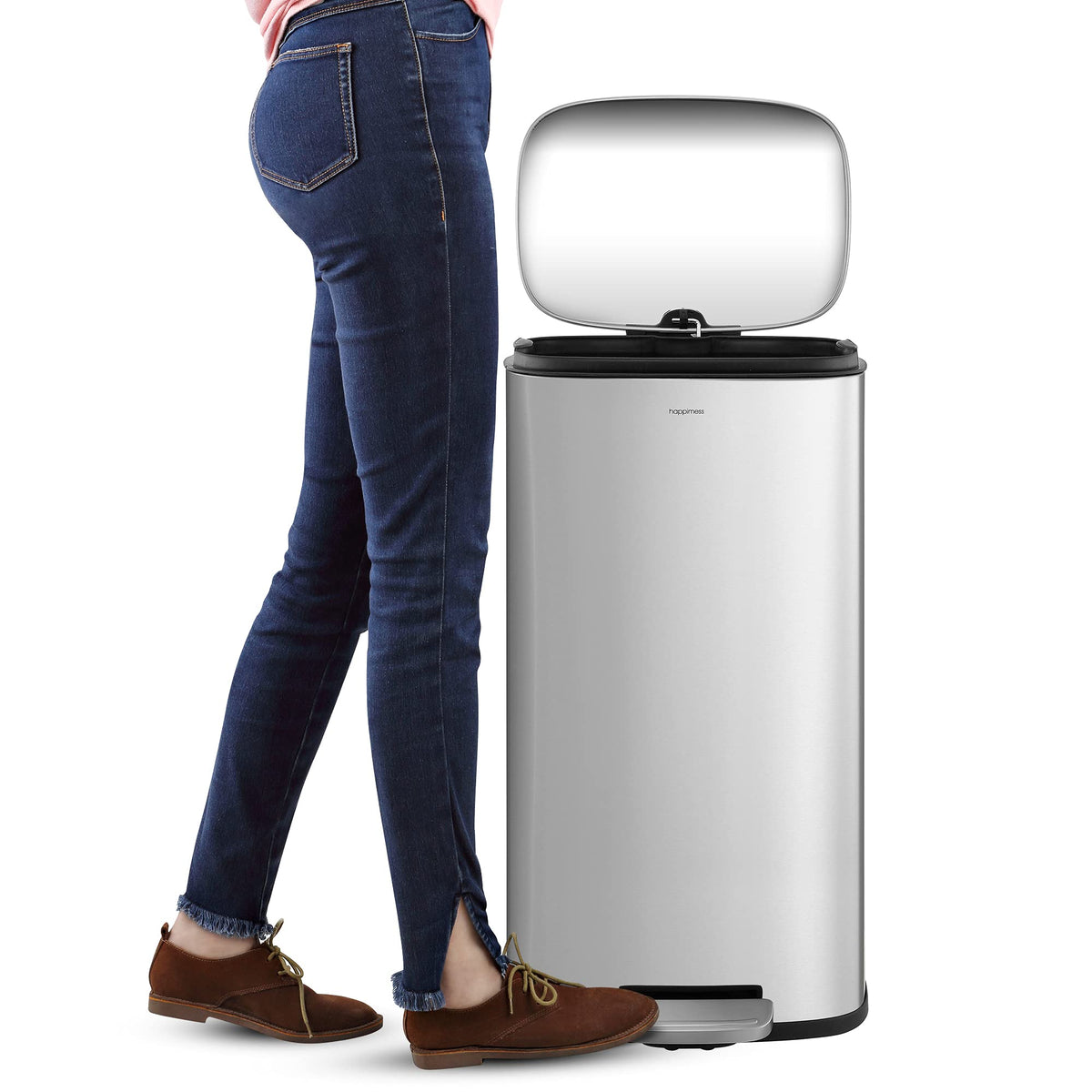 8 Gal Step Trash Can Soft Close 25" Z9536