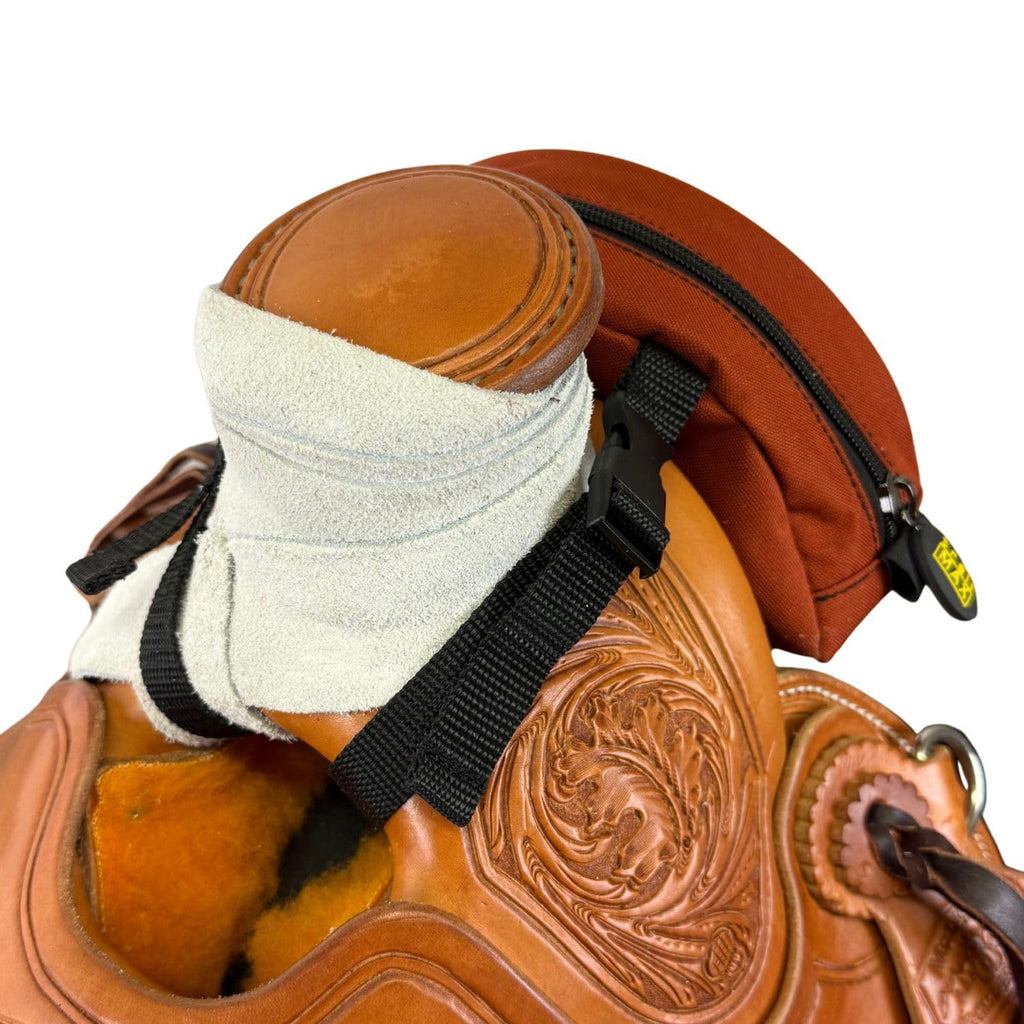 Compact Saddle Horn Storage Pouch U771082