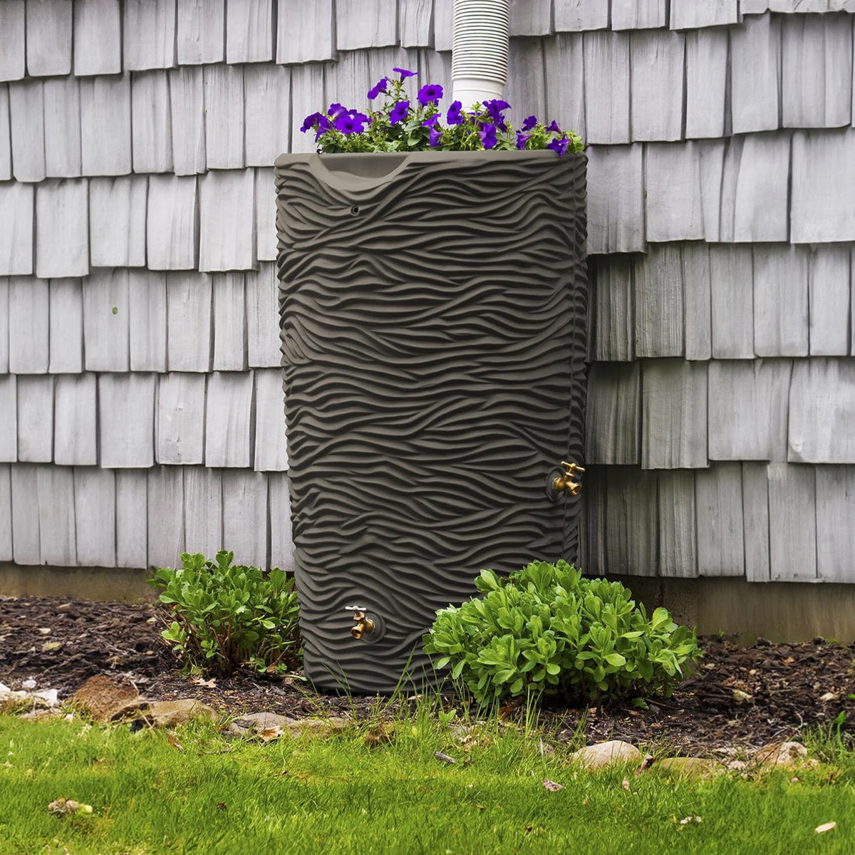 65-Gallon Rain Saver Barrel with 2 Brass Spigots and Screen L56596